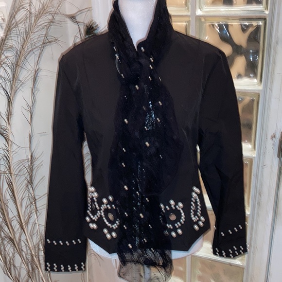 CLEARANCE!!!NEW w/Tags black & pearl windbreaker. This one is stunning!🥰♠️♠️ - Picture 15 of 17